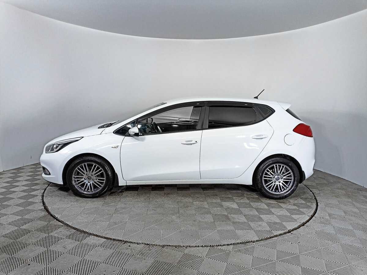 Купить Kia Ceed с пробегом. Фото: #7