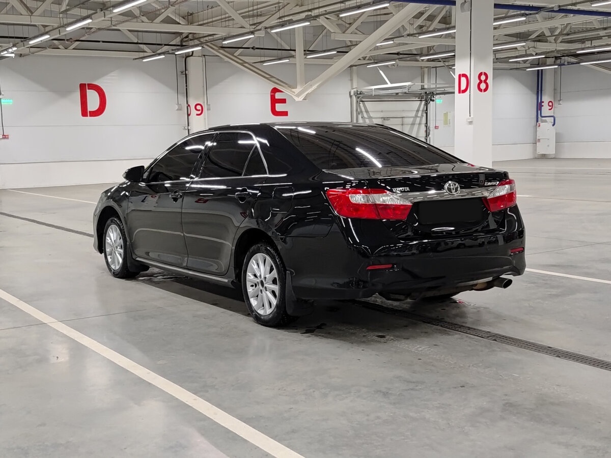 Купить Toyota Camry с пробегом. Фото: #6
