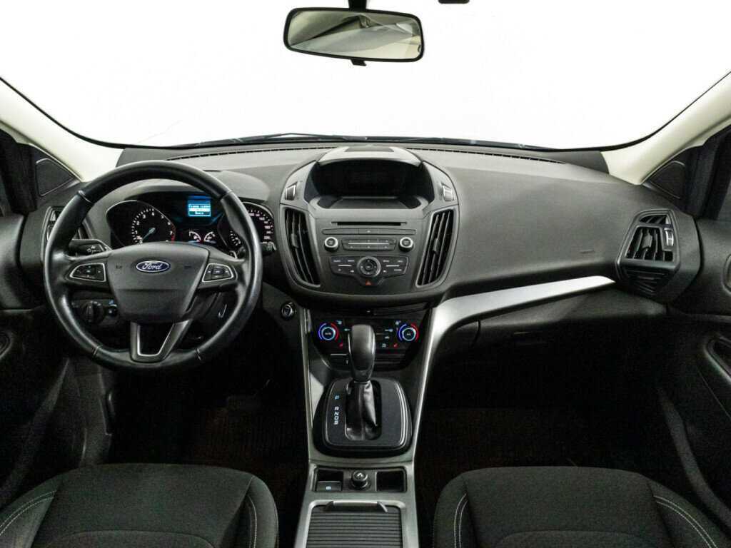 Купить Ford Kuga с пробегом. Фото: #12