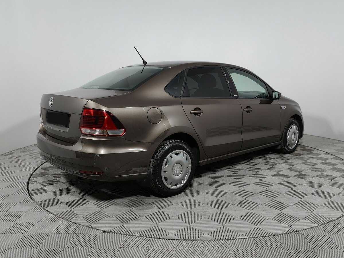 Купить Volkswagen Polo с пробегом. Фото: #7