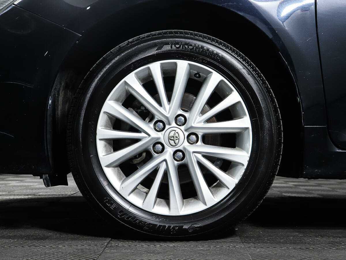 Купить Toyota Camry с пробегом. Фото: #16