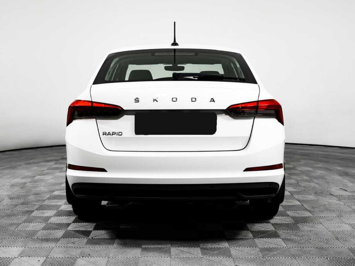 Купить Skoda Rapid с пробегом. Фото: #5