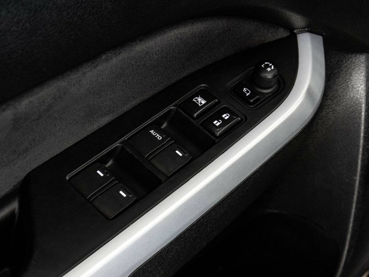 Купить Suzuki Vitara с пробегом. Фото: #17