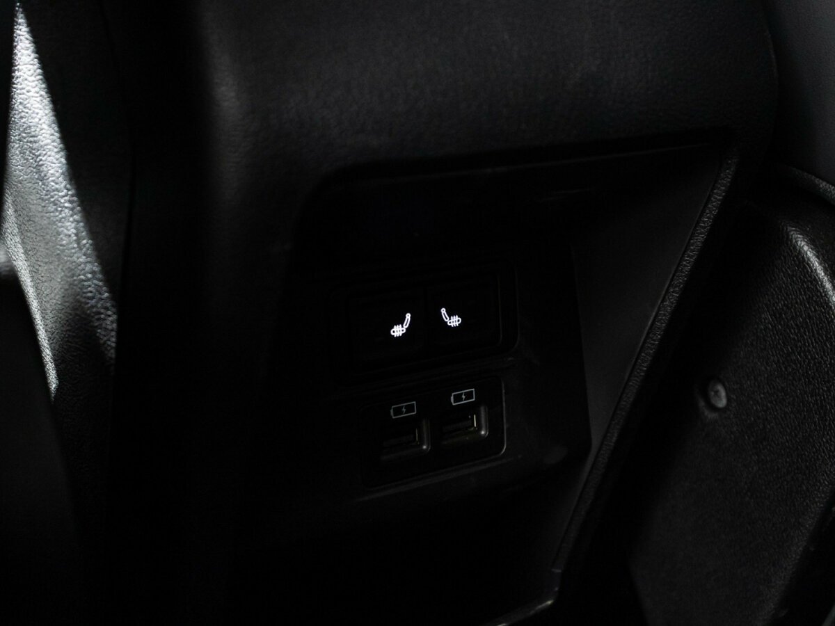 Купить EXEED LX с пробегом. Фото: #18