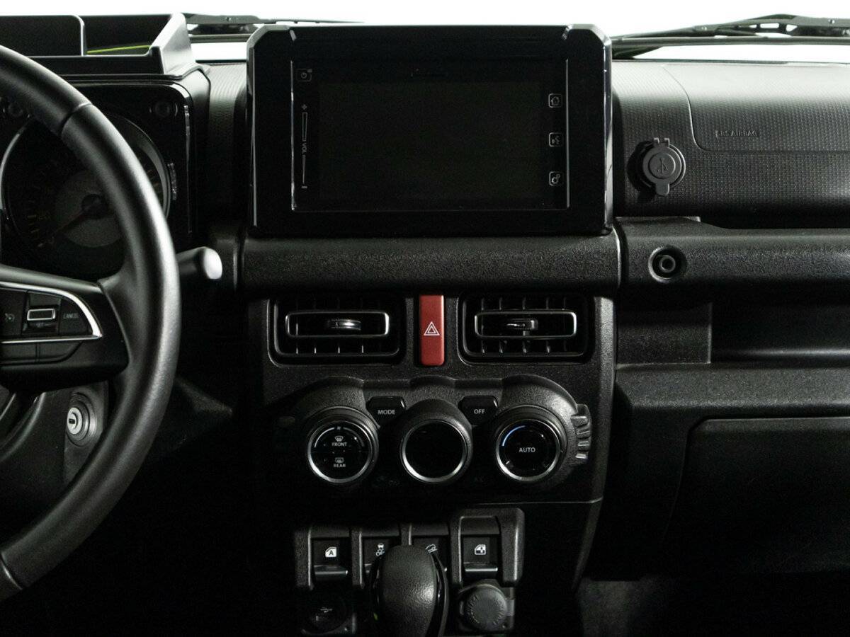 Купить Suzuki Jimny с пробегом. Фото: #13