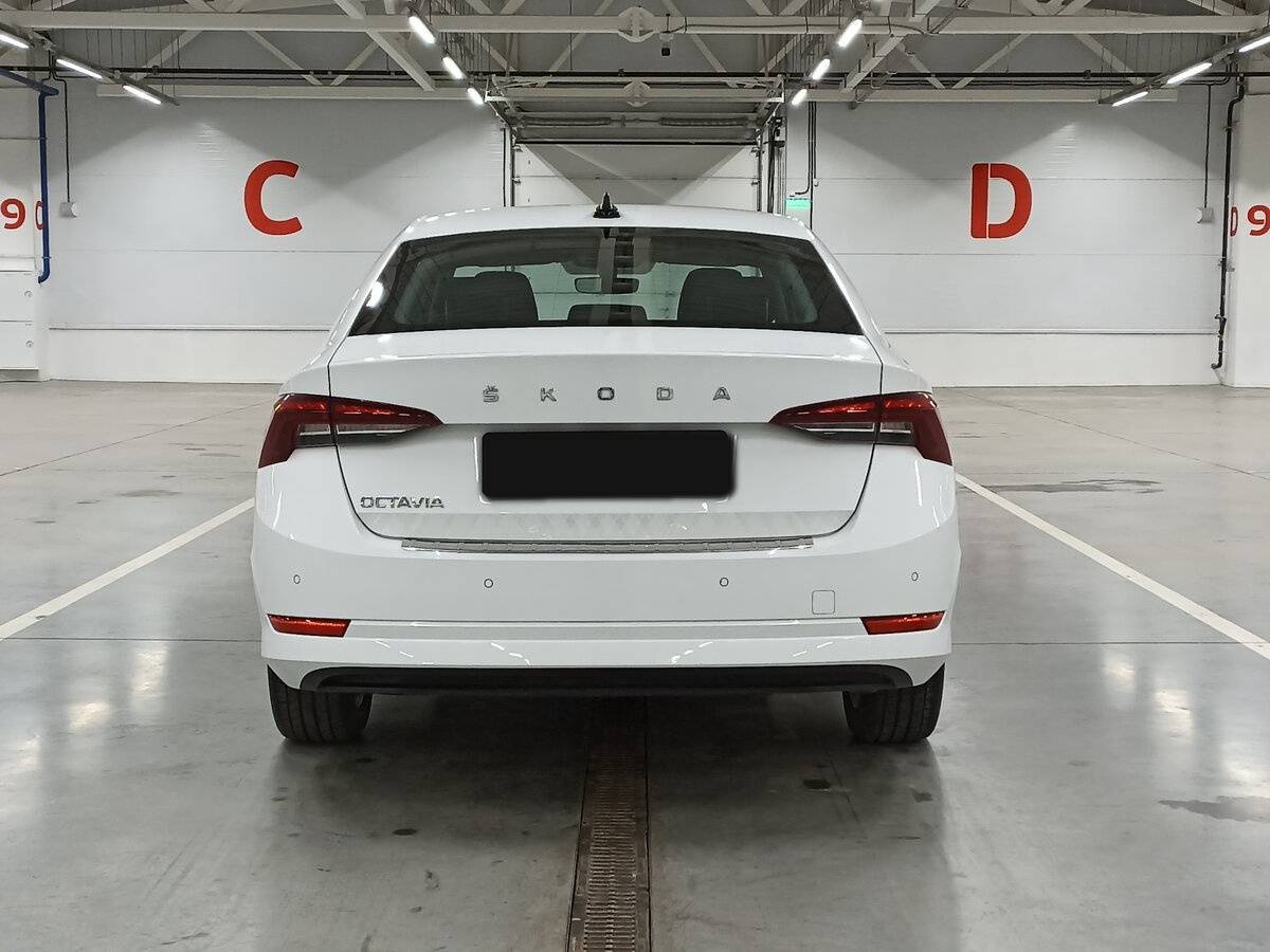 Купить Skoda Octavia с пробегом. Фото: #5