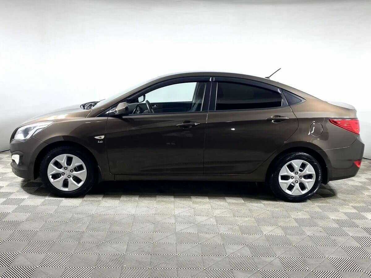 Купить Hyundai Solaris с пробегом. Фото: #7