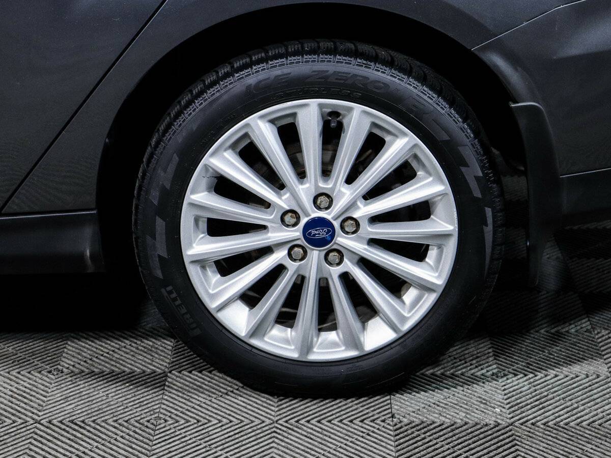 Купить Ford Focus с пробегом. Фото: #11