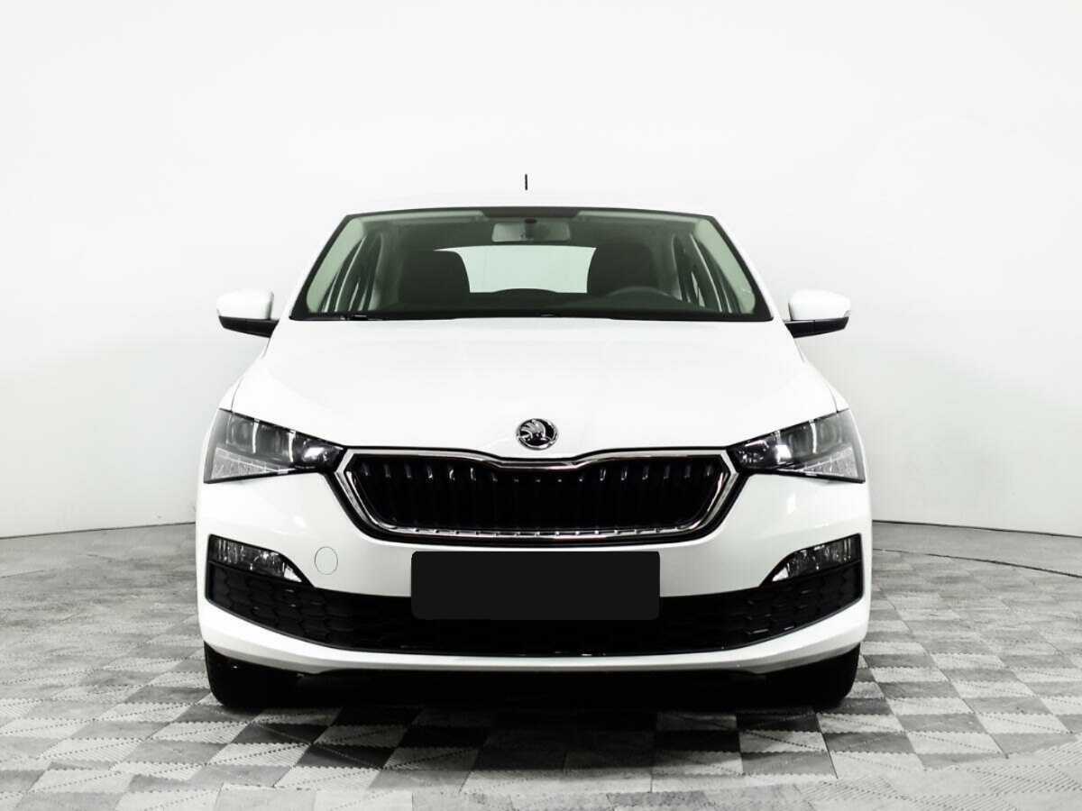 Купить Skoda Rapid с пробегом. Фото: #1