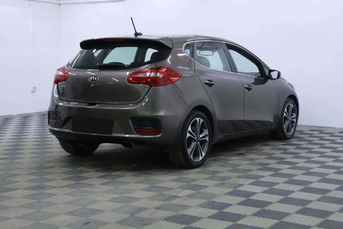 Купить Kia Ceed с пробегом. Фото: #3