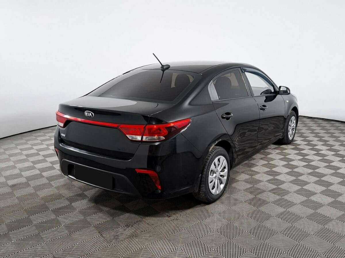 Купить Kia Rio с пробегом. Фото: #4