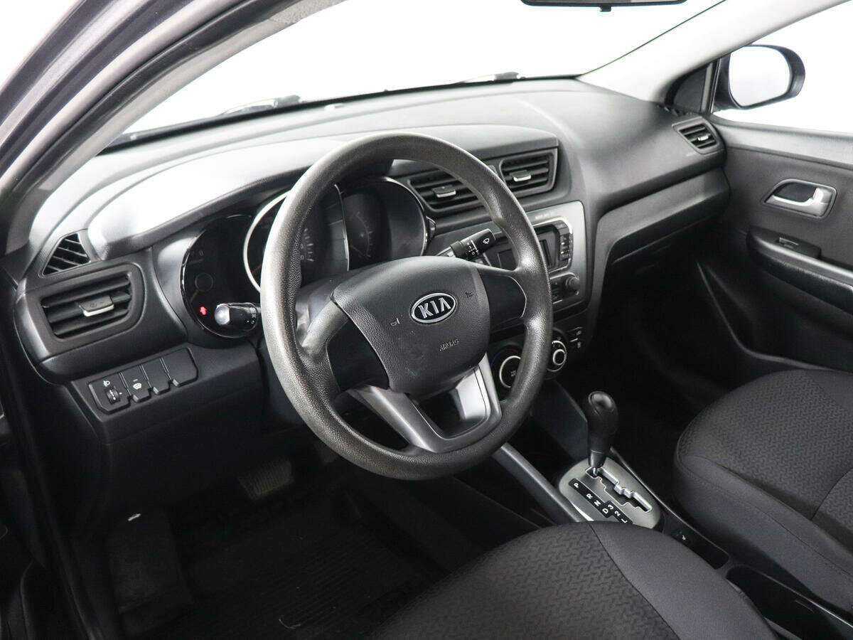 Купить Kia Rio с пробегом. Фото: #4