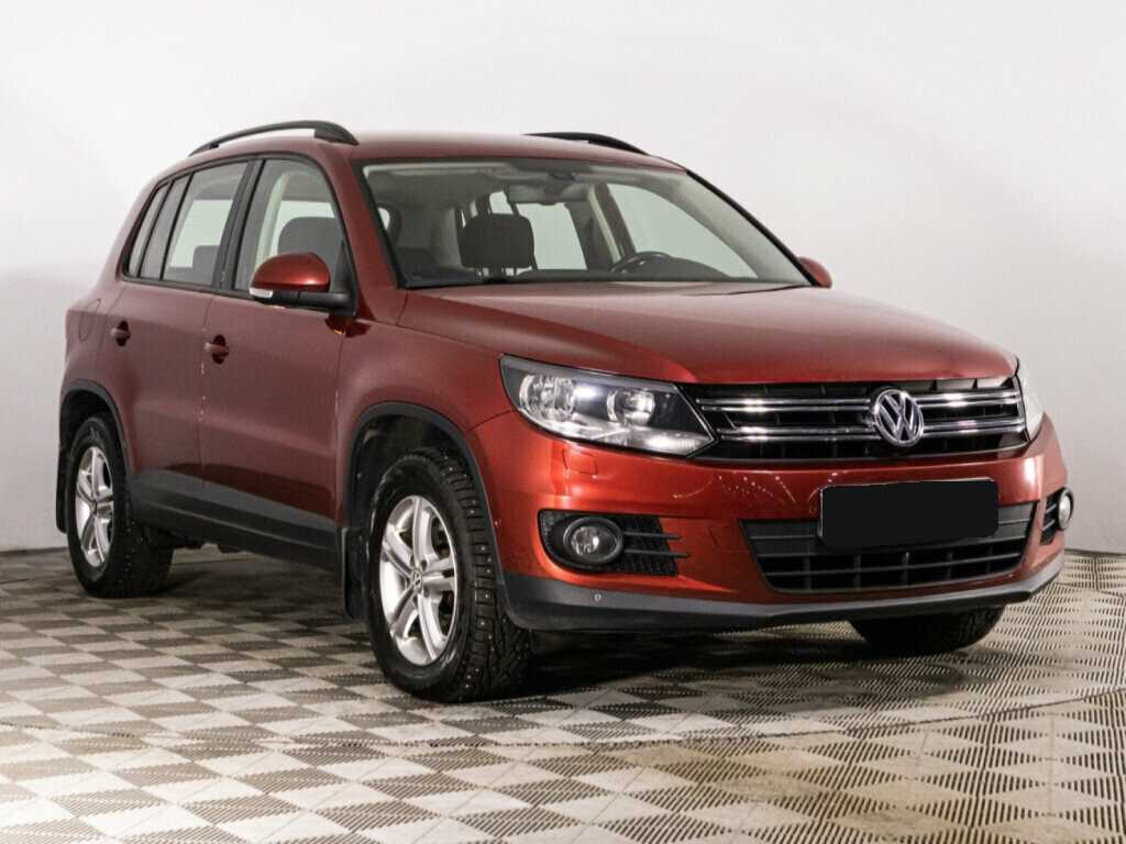 Купить Volkswagen Tiguan с пробегом. Фото: #2