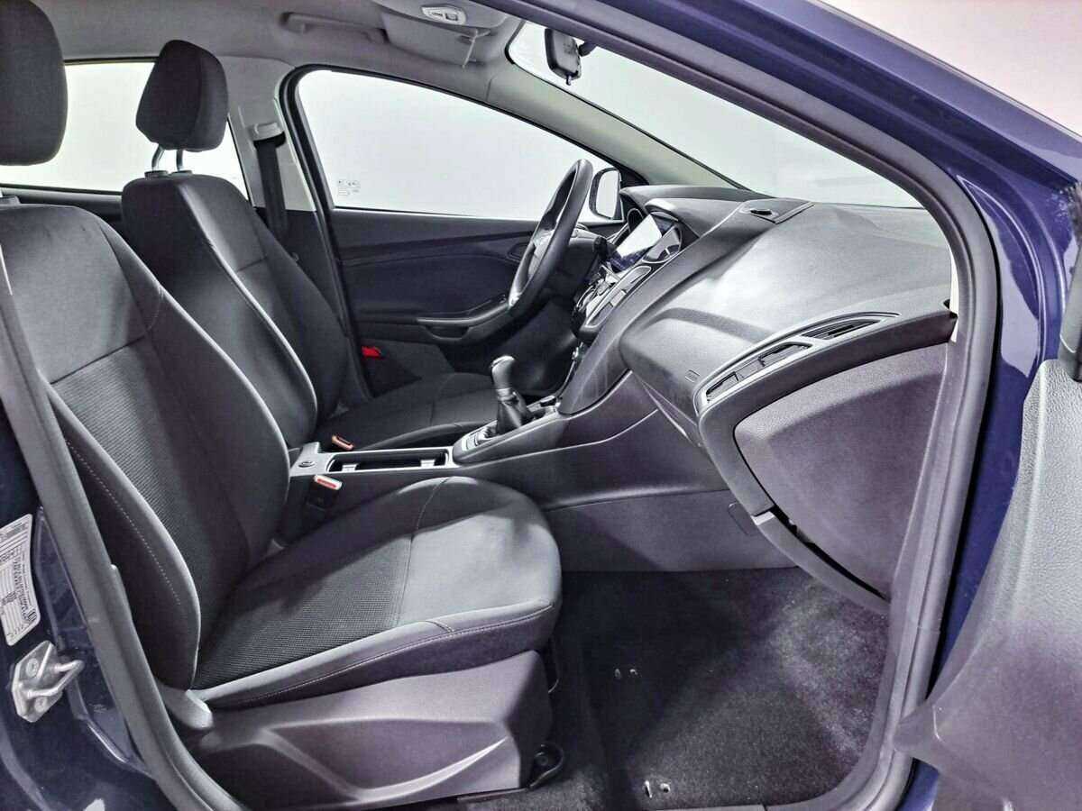 Купить Ford Focus с пробегом. Фото: #8