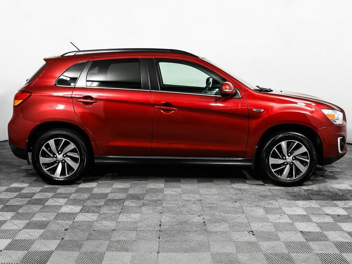 Купить Mitsubishi ASX с пробегом. Фото: #3