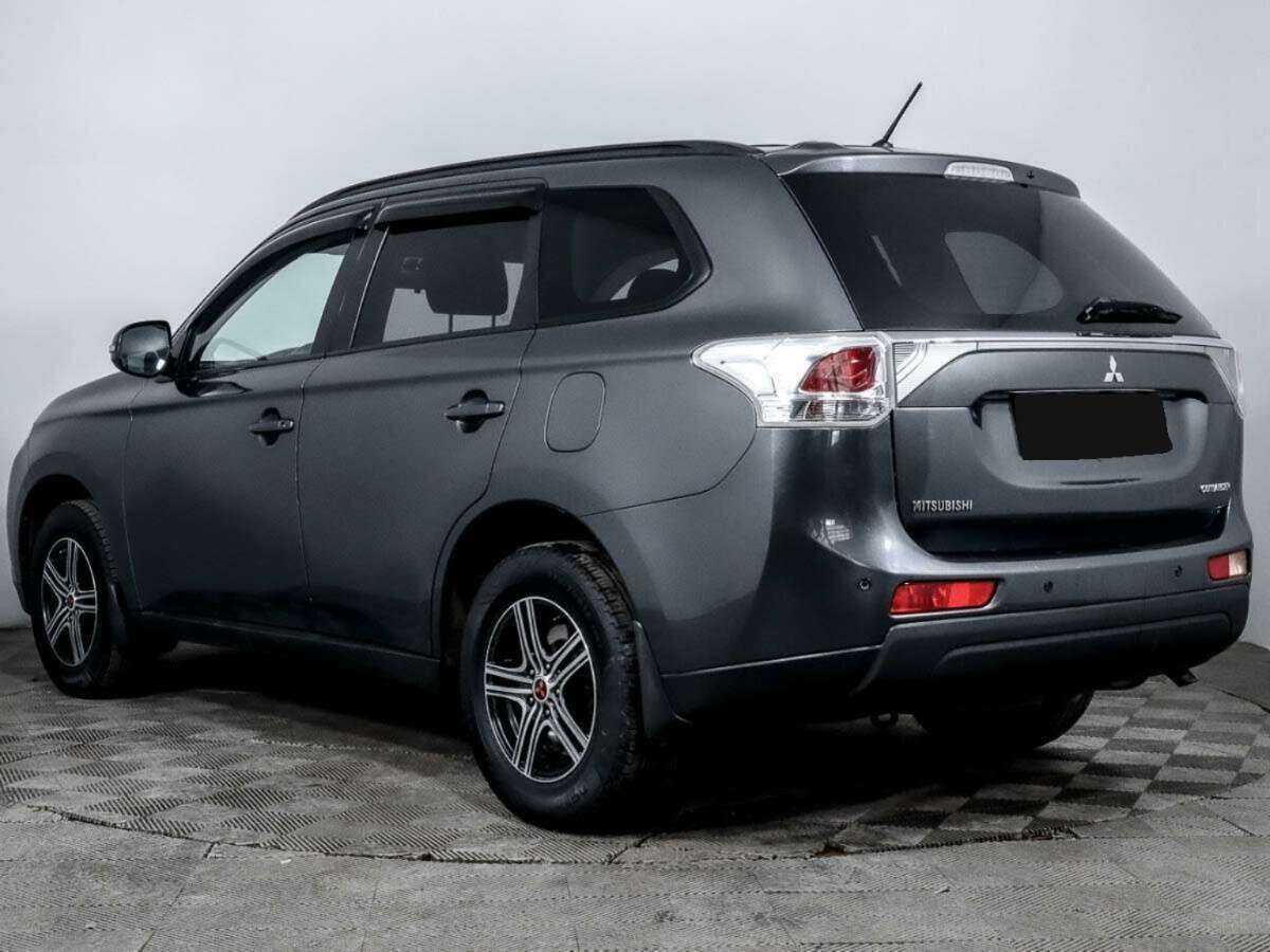 Купить Mitsubishi Outlander с пробегом. Фото: #5