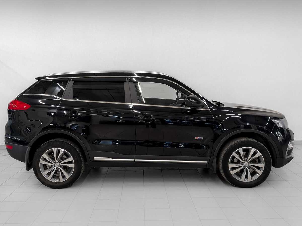 Купить Geely Atlas с пробегом. Фото: #3