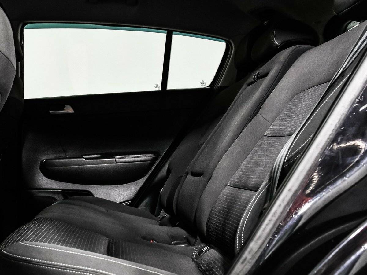 Купить Kia Sportage с пробегом. Фото: #12