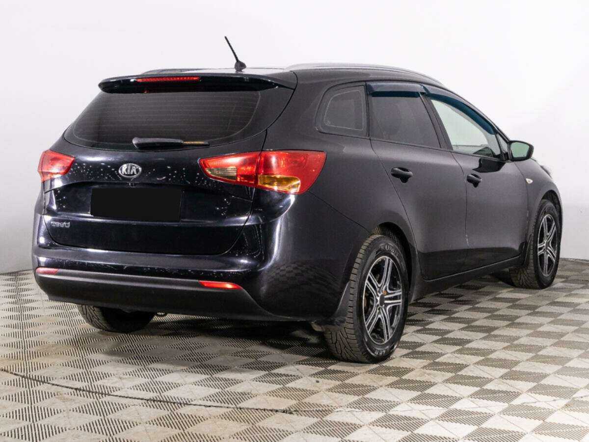 Купить Kia Ceed с пробегом. Фото: #4