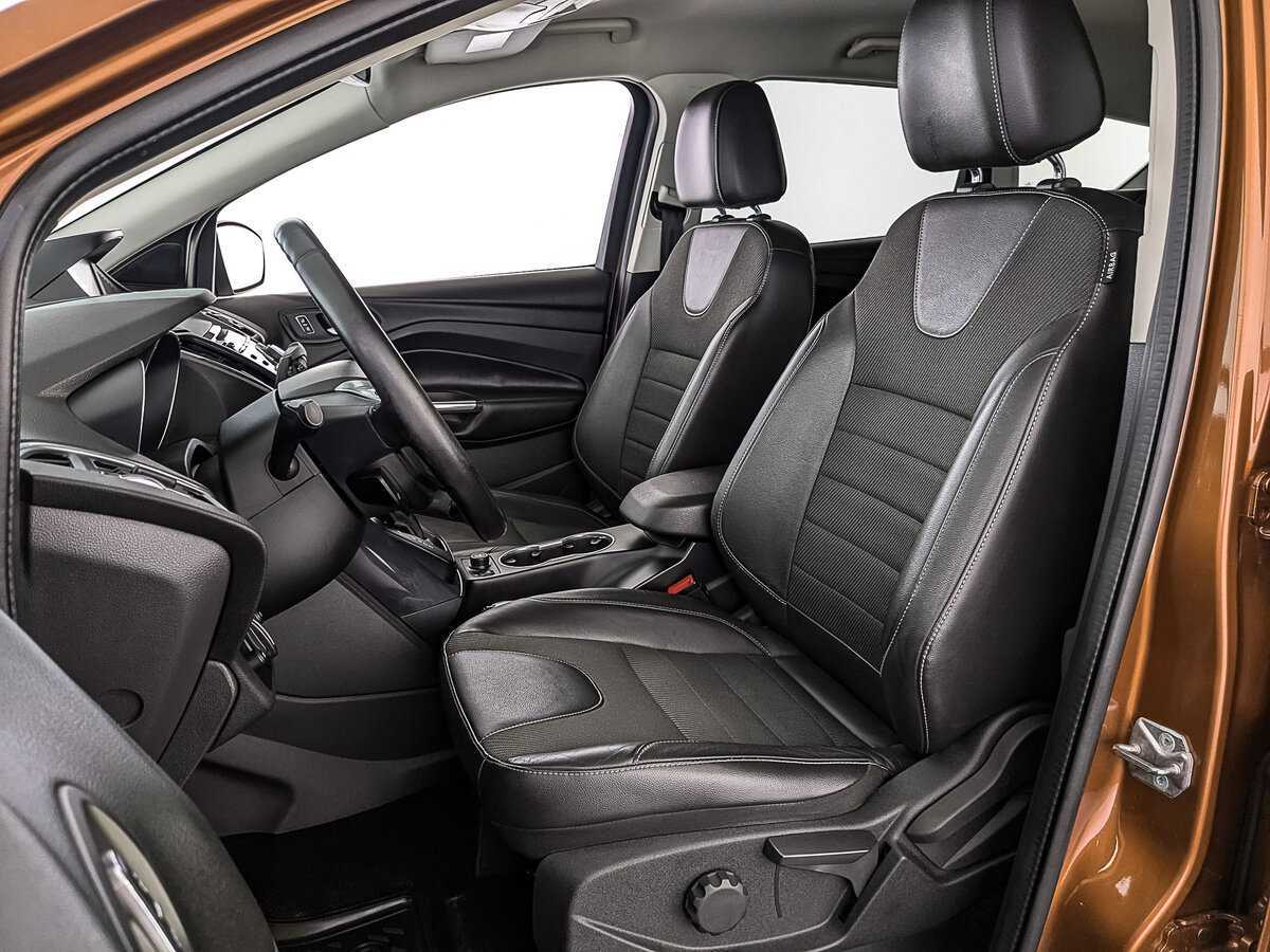 Купить Ford Kuga с пробегом. Фото: #19