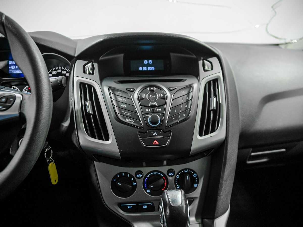 Купить Ford Focus с пробегом. Фото: #8