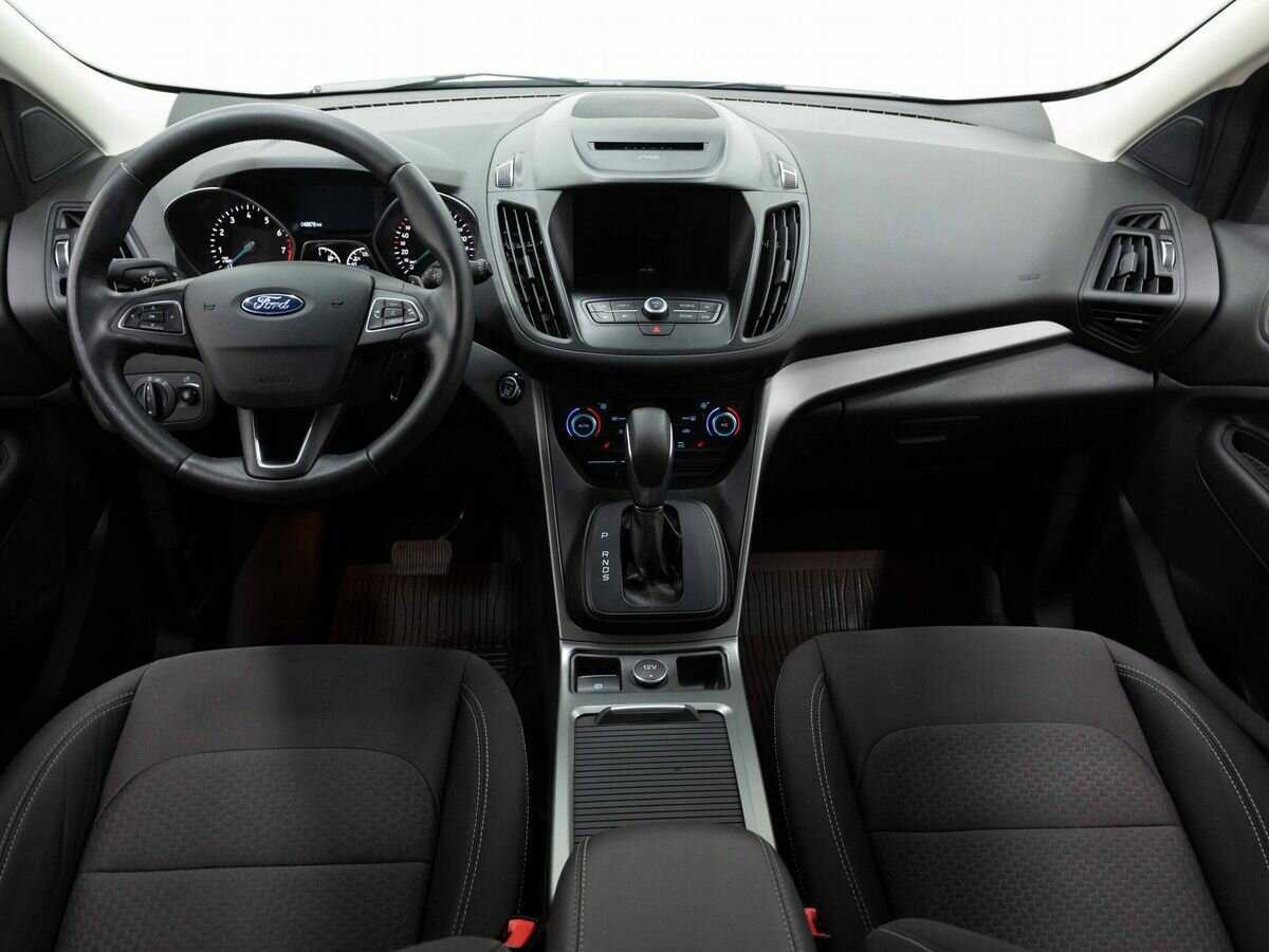 Купить Ford Kuga с пробегом. Фото: #14