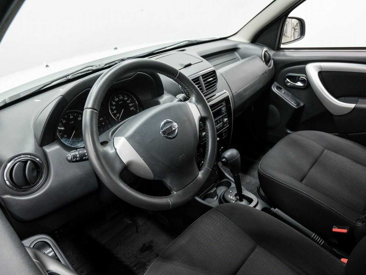 Купить Nissan Terrano с пробегом. Фото: #13