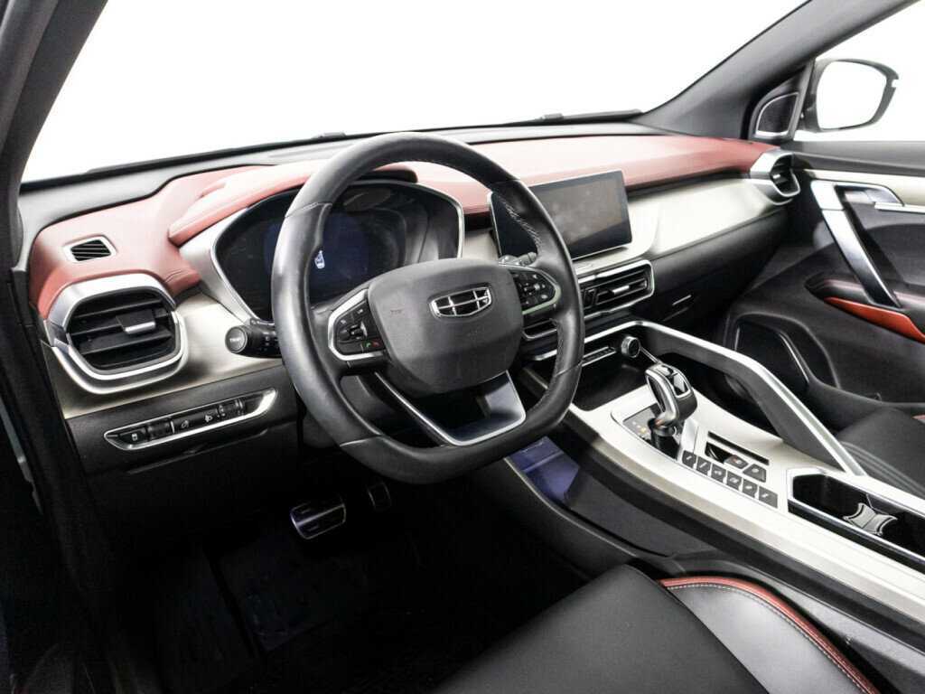 Купить Geely Coolray с пробегом. Фото: #10