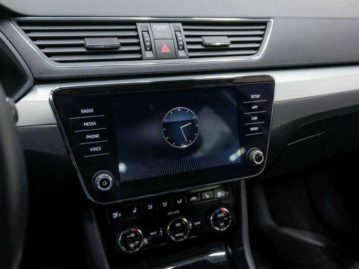 Купить Skoda Superb с пробегом. Фото: #24