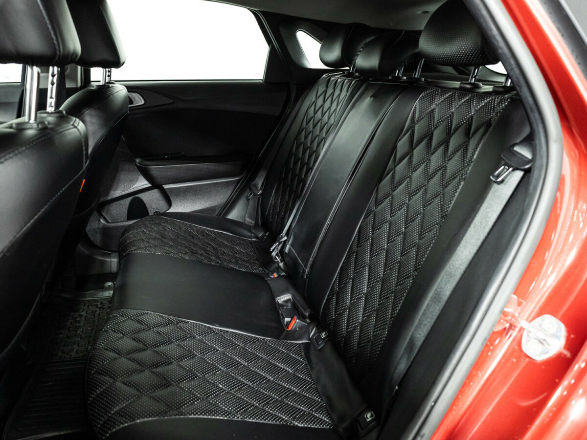 Купить Kia Ceed с пробегом. Фото: #9