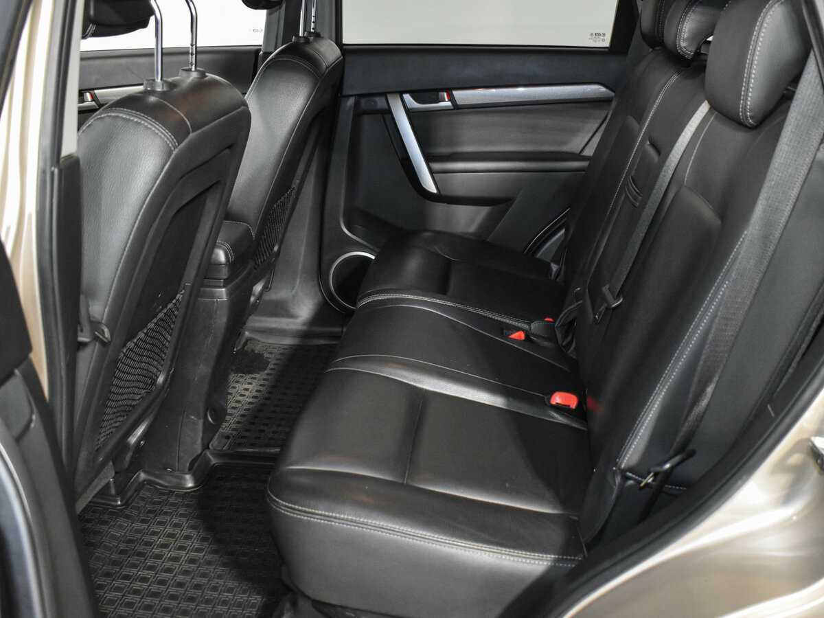 Купить Chevrolet Captiva с пробегом. Фото: #8