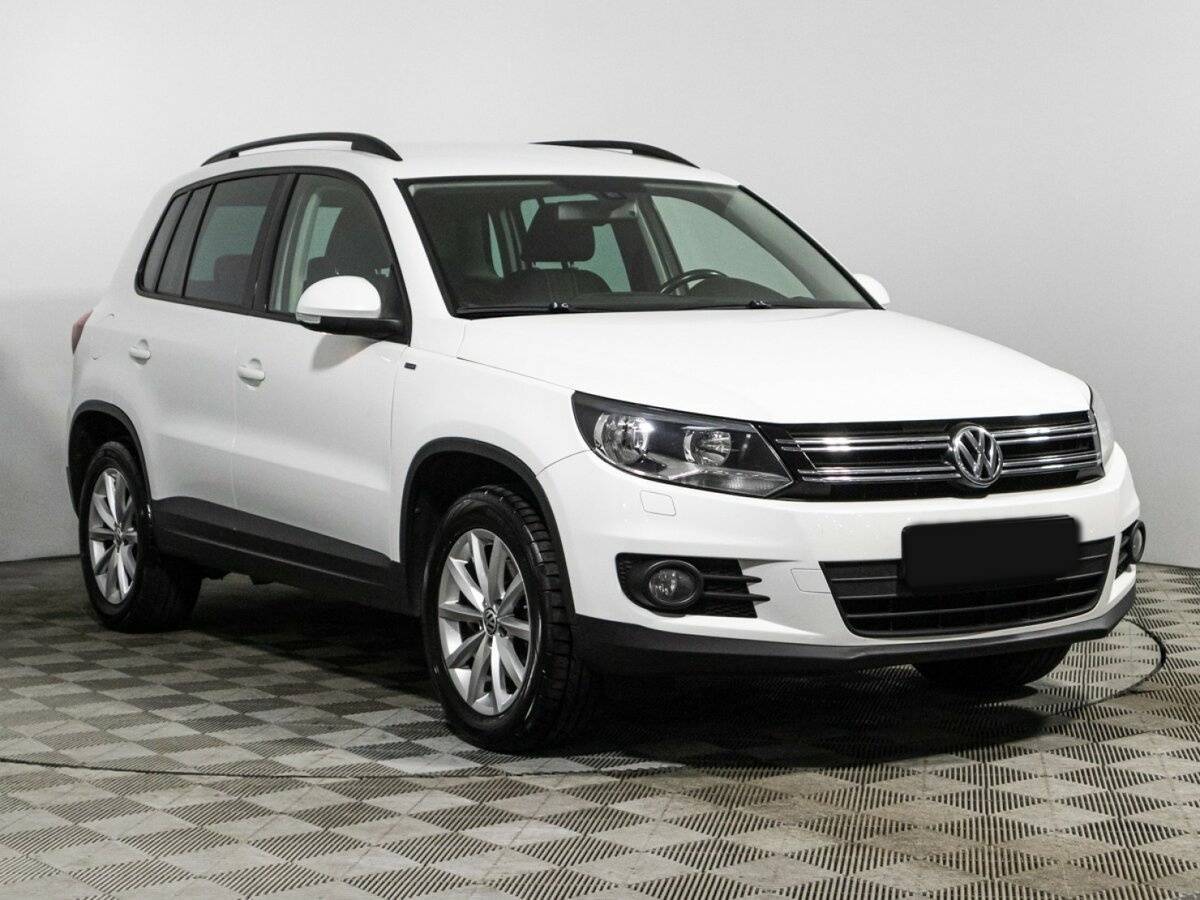 Купить Volkswagen Tiguan с пробегом. Фото: #2