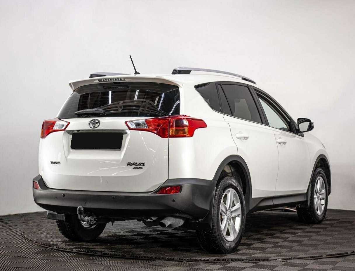 Купить Toyota RAV4 с пробегом. Фото: #5