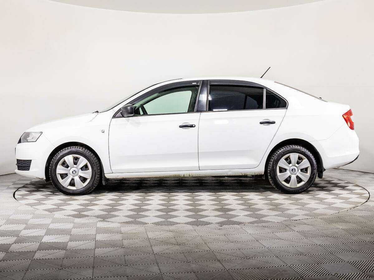 Купить Skoda Rapid с пробегом. Фото: #6