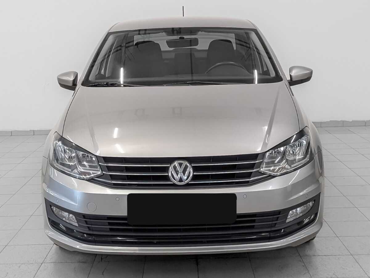 Купить Volkswagen Polo с пробегом. Фото: #1