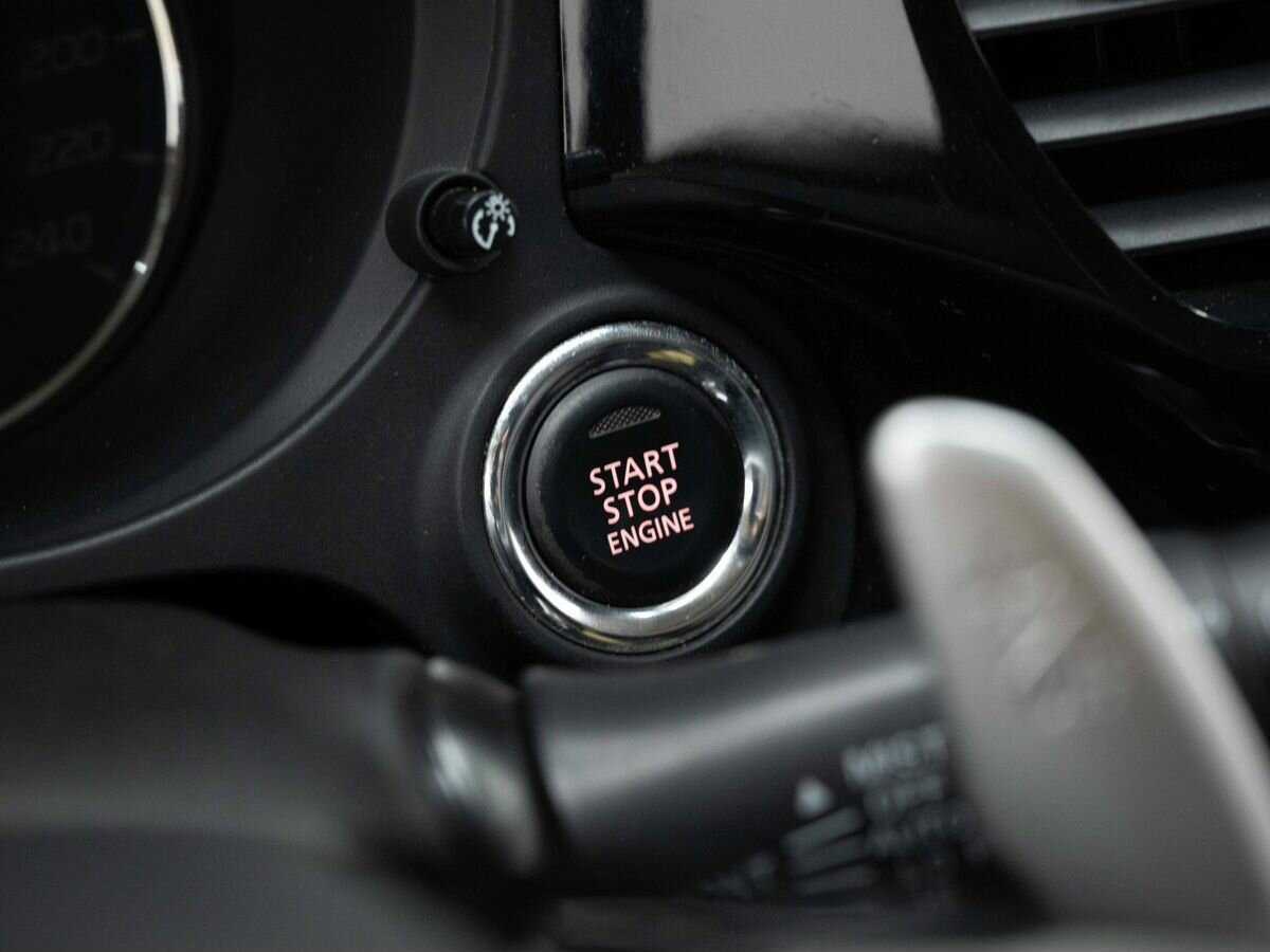 Купить Mitsubishi Outlander с пробегом. Фото: #24