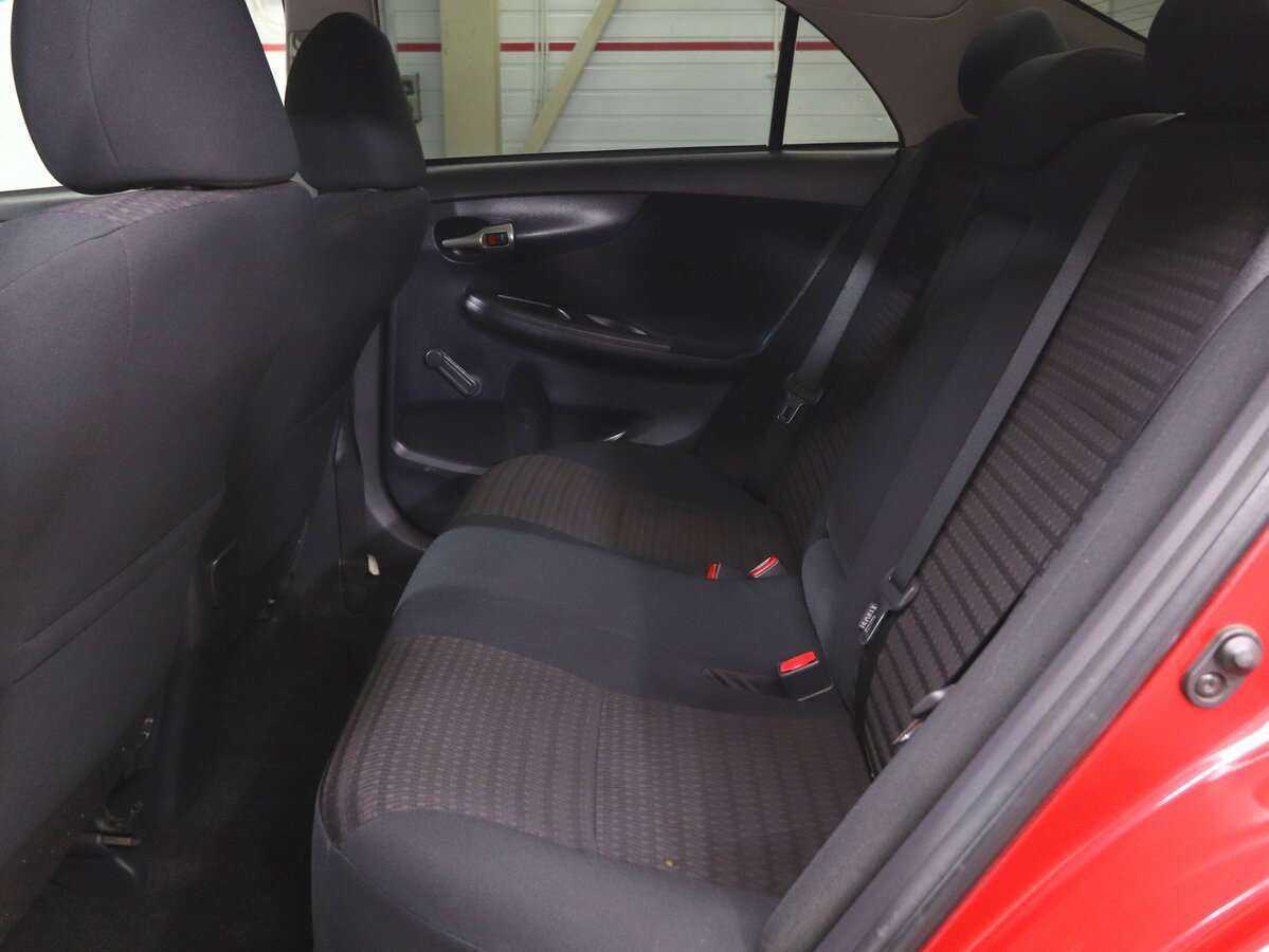 Купить Toyota Corolla с пробегом. Фото: #9