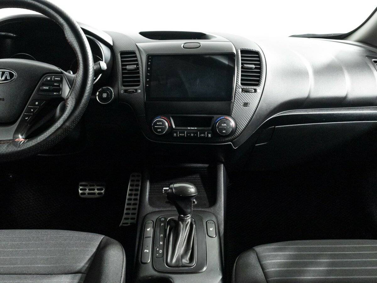 Купить Kia Cerato с пробегом. Фото: #13