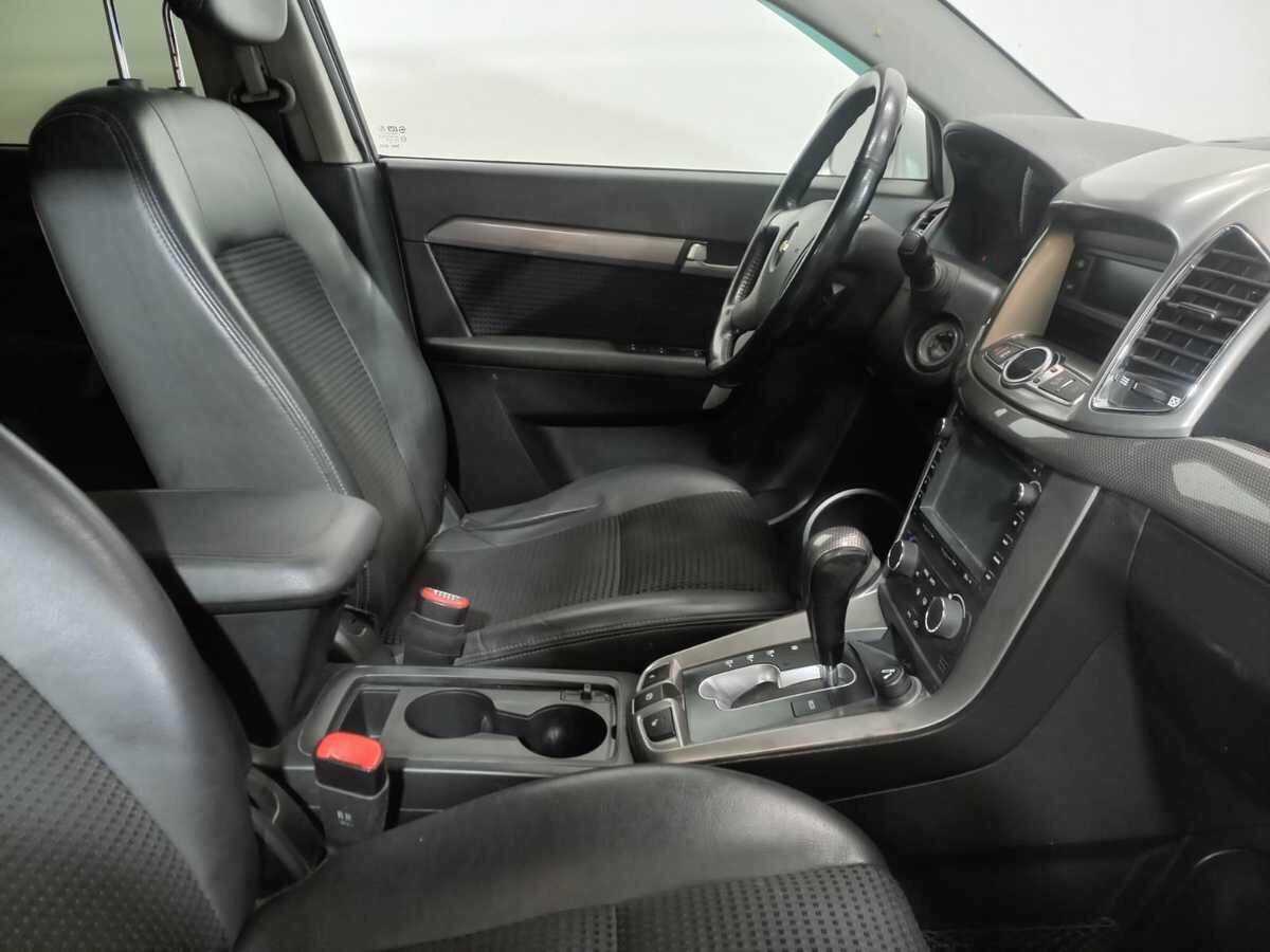 Купить Chevrolet Captiva с пробегом. Фото: #8