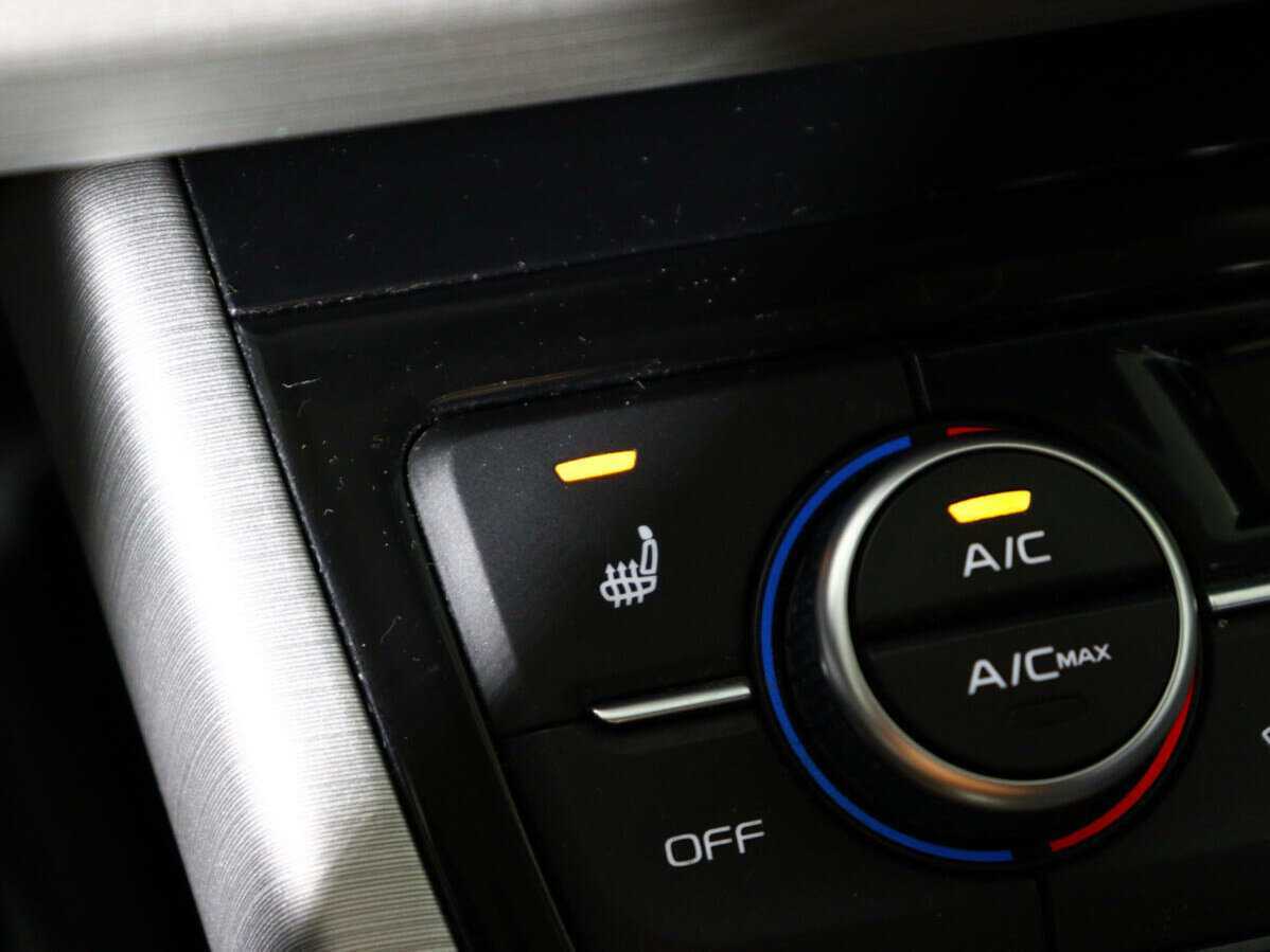 Купить Geely Atlas с пробегом. Фото: #17