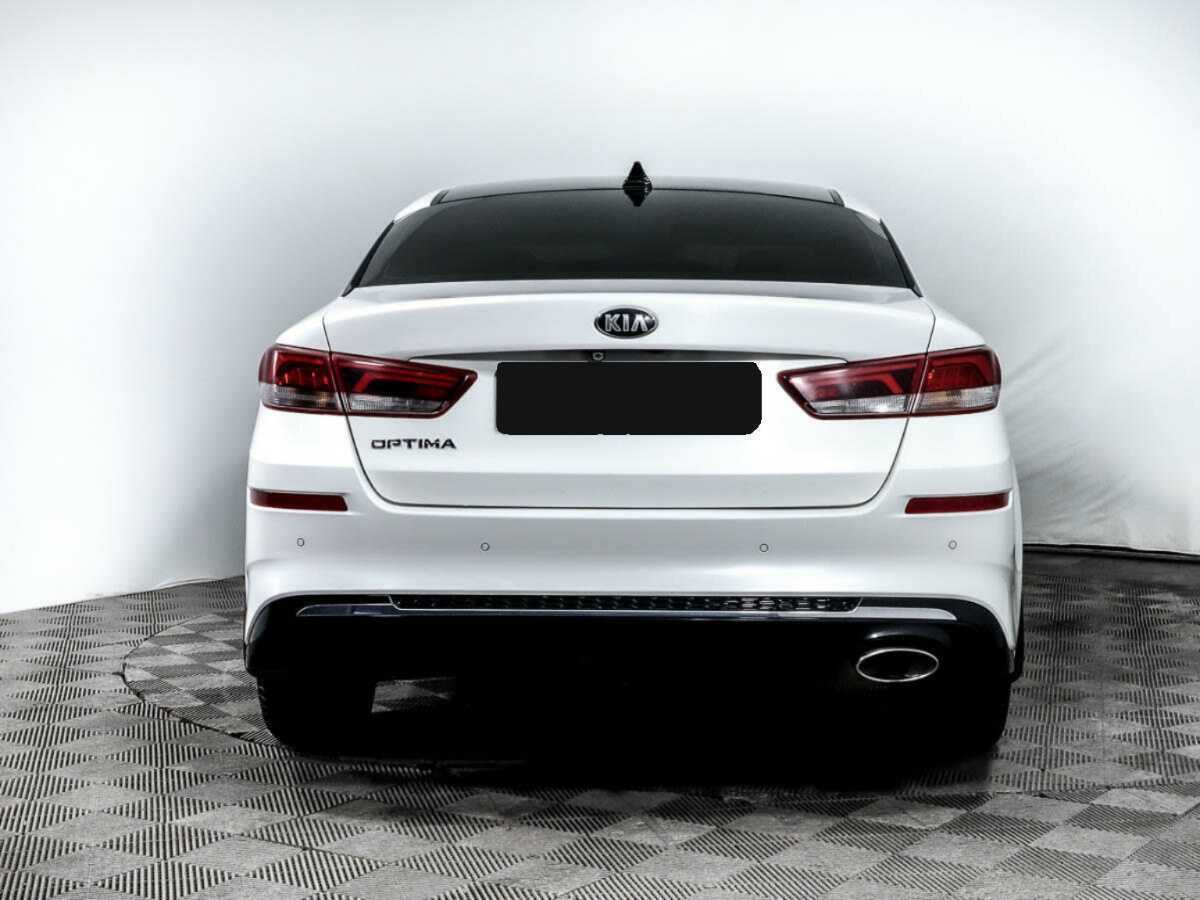 Купить Kia Optima с пробегом. Фото: #4