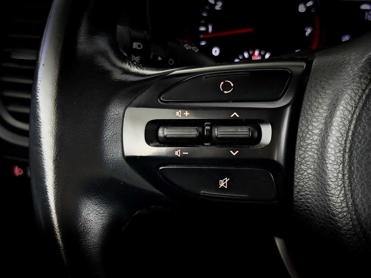 Купить Kia Rio с пробегом. Фото: #24