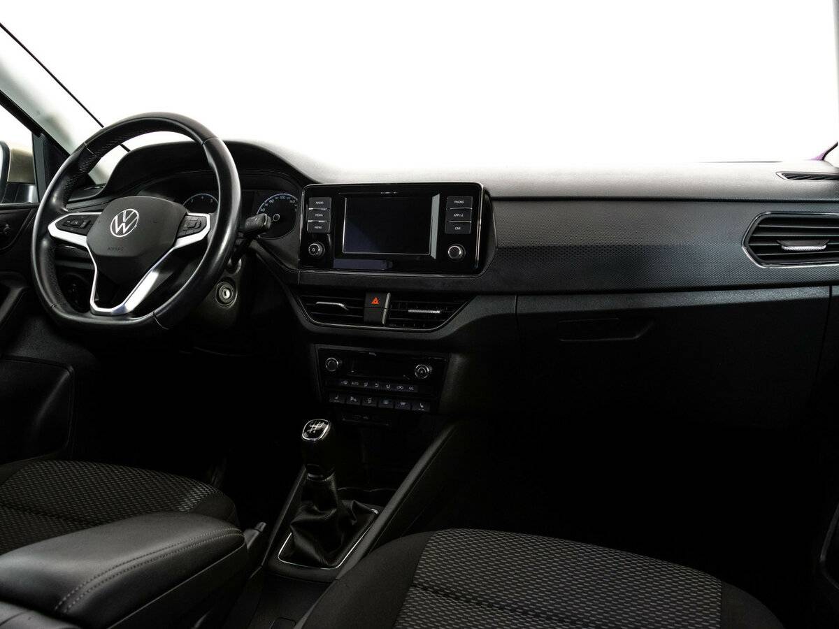 Купить Volkswagen Polo с пробегом. Фото: #8