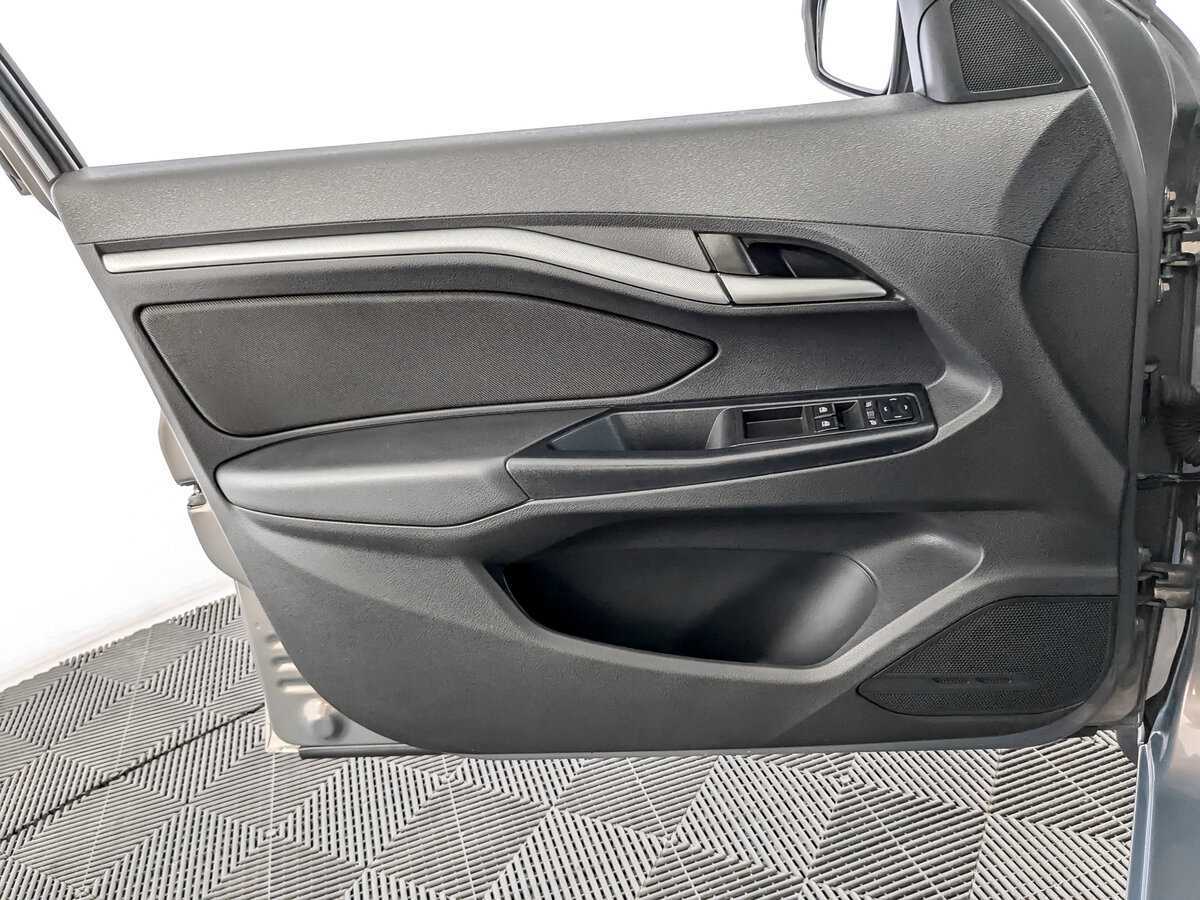 Купить Lada (ВАЗ) Vesta с пробегом. Фото: #18