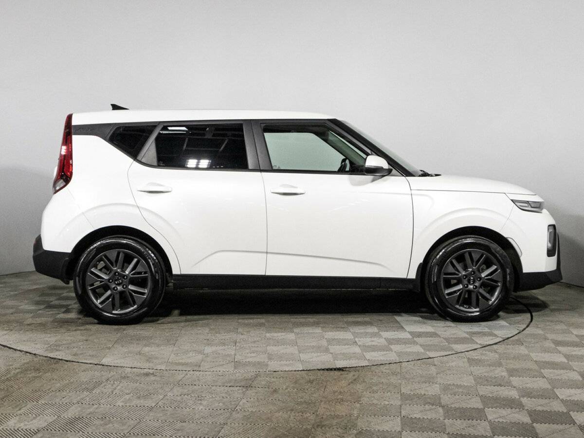 Купить Kia Soul с пробегом. Фото: #3