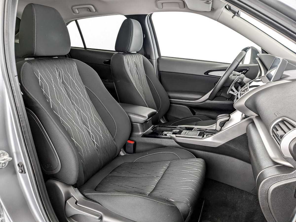 Купить Mitsubishi Eclipse Cross с пробегом. Фото: #19