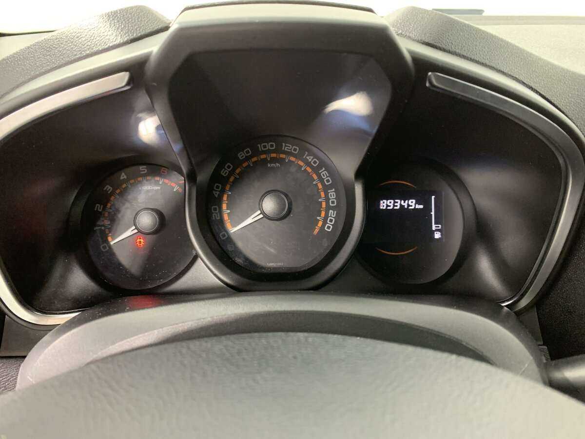 Купить Lada (ВАЗ) XRAY с пробегом. Фото: #12