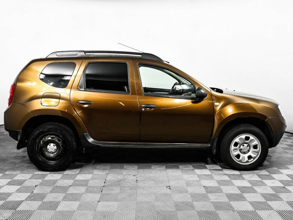Купить Renault Duster с пробегом. Фото: #3