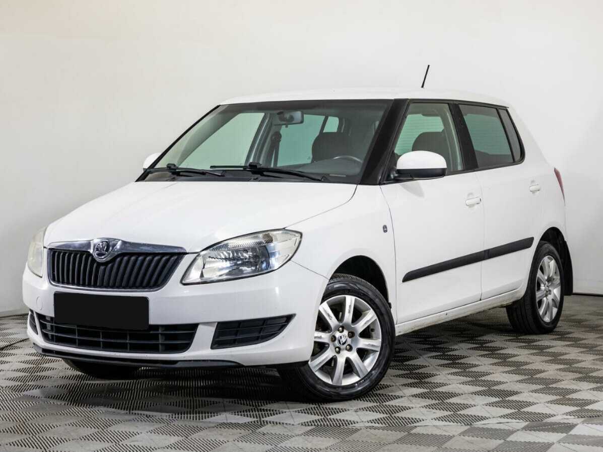 Купить Skoda Fabia с пробегом. Фото: #0