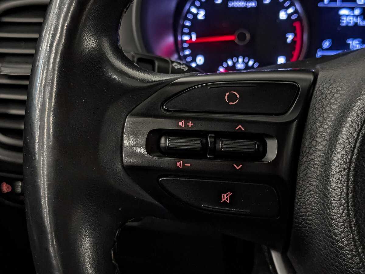 Купить Kia Rio с пробегом. Фото: #24